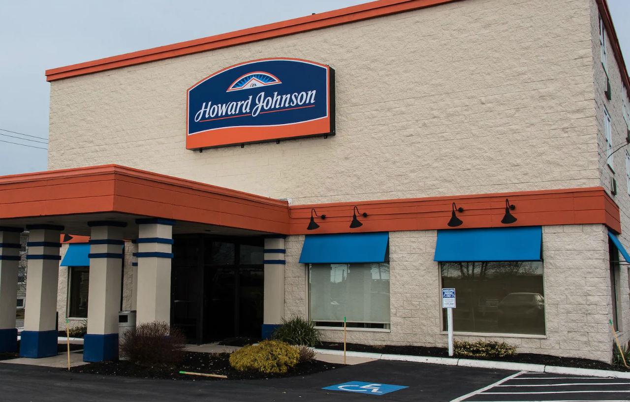 Howard Johnson By Wyndham Portsmouth Exteriör bild